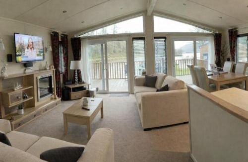 Dunbar Resort | Lake View Lodge