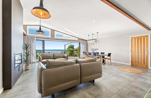 Wallaga Lake House | Lake View Luxury Wallaga Lake - 21 Lakeview Drive