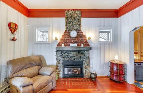 Pittsfield House | Lake Views & Dock Access - Pittsfield Cottage!