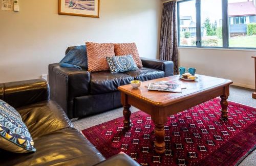 Hanmer Springs House | * LAKE VILLA 461 *