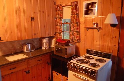 Wolfeboro Cottage | Lake Winnipesaukee classic fall retreat featured by Yankee Magazine.