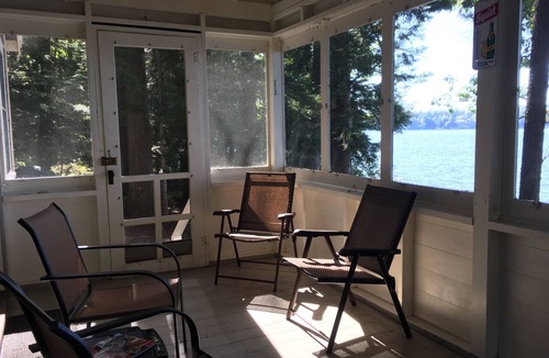 Wolfeboro Cottage | Lake Winnipesaukee classic fall retreat featured by Yankee Magazine.