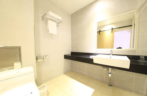 Naju Hotel | Lake45 Hotel