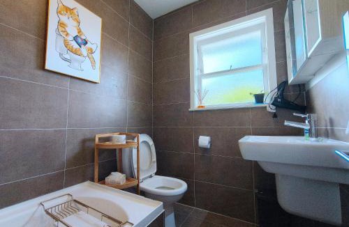 Takapuna Villa | Lakefornt Central Comfort Near Beach