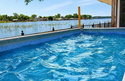 Azle House | LakeFront, 10 Bed, 8 bath, Pool, Treehouse, Hottub, GameRoom,Largest STR in DFW