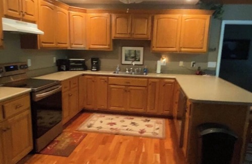 Unaka House | 'Lakefront' 4BR Home with Dock on Lake Hiwassee in Bear Paw