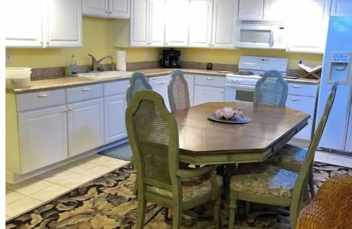Port Sanilac House | Lakefront 9 bedroom house sleeps 21+