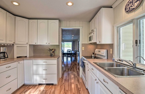 Bellaire House | Lakefront Bellaire Getaway w/Kayaks, Dock & Grill