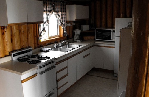 Algoma District House | Lakefront Cabin Getaway with Fishing Spots near White River, Ontario