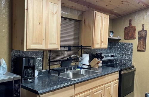 Crowder Cabin | Lakefront cabin in Crowder