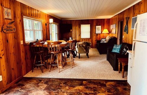 Vineland Cabin | Lakefront Cabin on Mille Lacs: Dock, Sandy Beach, Casino & Boat Launch nearby!