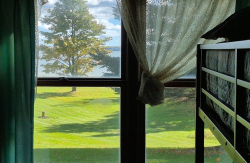 McMillan House | Lakefront Cabin Retreat on Big Manistique Lake