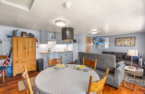 Olympia Cabin | Lakefront Cabin w/Dock Boat Launch Nearby Swim, Fish, Grill & Chill WiFi