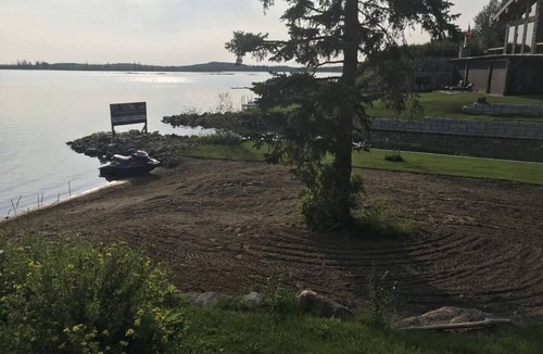 Loon Lake House | Lakefront Cabins for Rent, with private marina - Cabin 7