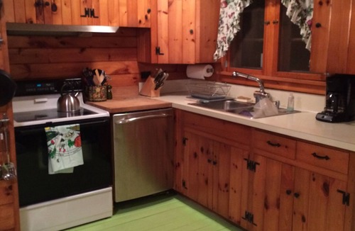 Lakeville Cottage | Lakefront Cottage In Lakeland Colony Directly On Lake Wallenpaupack