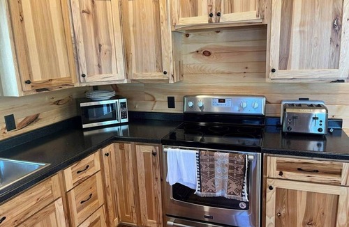Pelican Lake House | Lakefront Cottage on Pelican Lake
