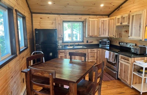 Pelican Lake House | Lakefront Cottage on Pelican Lake