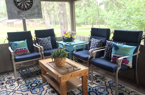 Rhinelander Cabin | LAKEFRONT ~DIRECTLY on LkThompson Rhinlander OPEN JULY 10-17 Swim Boat Fish& Fun