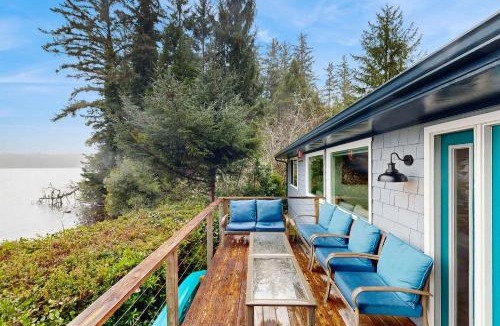 Dunes City House | Lakefront dream with private hot tub dock kayaks pedal boat & amazing views