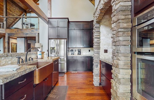 Maynardville House | Lakefront Escape, Sleeps 10, Private Dock, Hot Tub