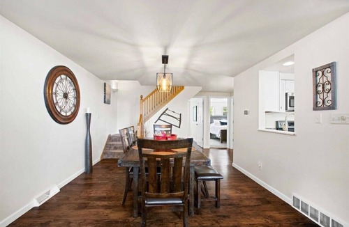 Oxford House | Lakefront getaway on beautiful Lake McGinnis, just a short drive from Wisconsin Dells!