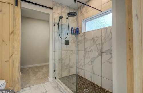 Covington House | Lakefront Getaway on Jackson Lake - 3BR-2BA-Hottub