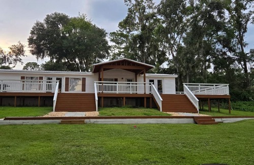 Madison Cabin | Lakefront Getaway w/Dock, Huge Deck & Unbeatable Sunset Views