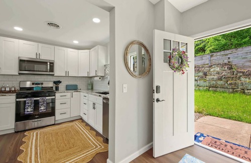 Portage Lakes House | Lakefront | Grill | Bunk Beds | Sleeps 6