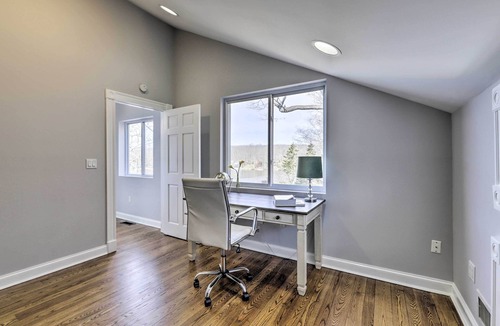 Lake Pocotopaug House | Lakefront Home: 2 Mi to Air Line State Park Trail!