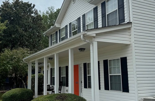 Seneca House | Lakefront Home- Dock + Firepit - 5 Min to Clemson