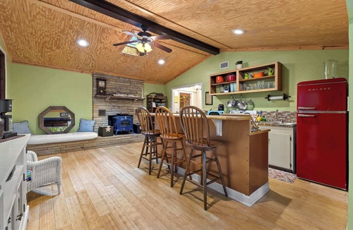 Green Hill Cabin | Lakefront Home on Old Hickory Lake