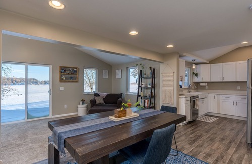 Madison Lake House | Lakefront home on Middle Jefferson! Only one hour away from the Twin Cities!