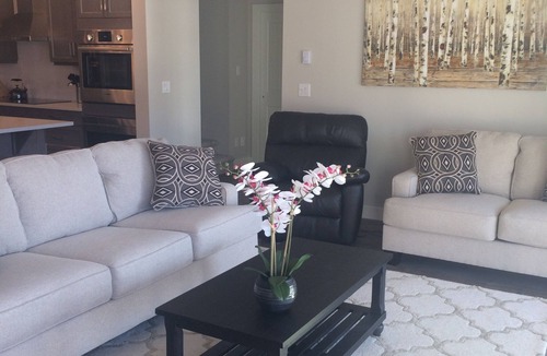 Osoyoos Cottage | Lakefront Home - Private beach in Osoyoos Cottages