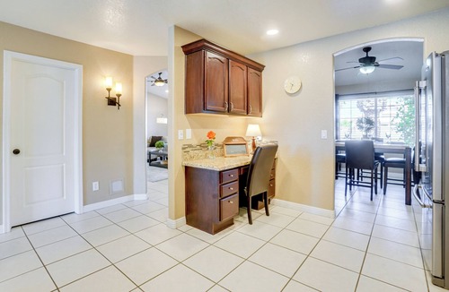 Arrowhead Lakes House | Lakefront Home w/Outdoor Oasis in Glendale!