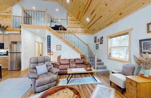Conover House | Lakefront home with, dock, kayaks, paddle boards, fire pit & more