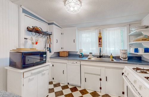 Town of Jerusalem House | Lakefront home with gorgeous views, decks & grill on Keuka lake
