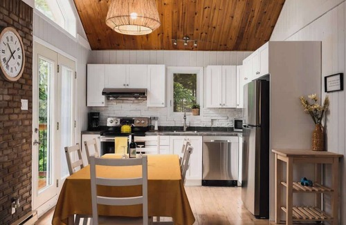 Lac-Sergent House | Lakefront Hot Tub & Fireplace, BBQ, Sleeps 8