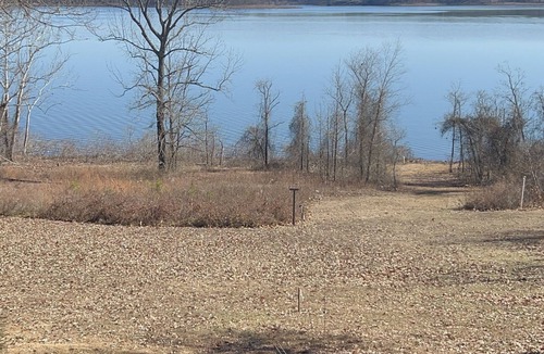 Edgemont House | Lakefront house on Greers Ferry Lake with water access by Devil’s Fork launch
