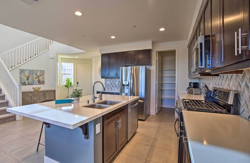 Terra Lago Villa | Lakefront Indio Villa: Private Pool & On-Site Golf