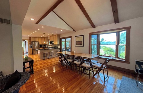 Lenox Dale House | Lakefront, Kayaks Included, Come Unwind In Lenox!