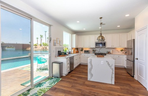 Terra Lago House | Lakefront Large Saltwater Pool & Spa, 2 King beds, brand new fire features!
