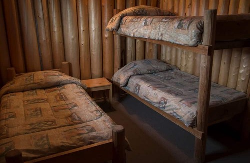 Thunder Bay House | Lakefront Log Cabin Rentals on Whitewater Lake in Thunder Bay District of Ontario