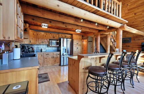 Solon Springs Cabin | Lakefront Log Cabin located directly on UTV and snowmobile trails!