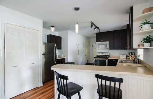 Charlevoix House | Lakefront Luxe Hideaway W/Hot tub!