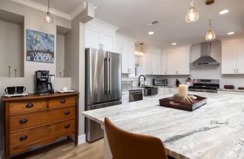 Saratoga Springs House | Lakefront Luxury at Stony Pointe