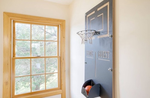 Athens House | Lakefront Luxury: Private Hudson Valley House w/Direct Water Access 8 Guests