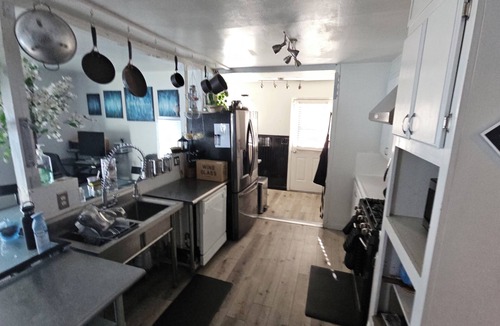 Clearlake House | LAKEFRONT OASIS w/BOAT DOCKnFISHERMEN SPECIAL!