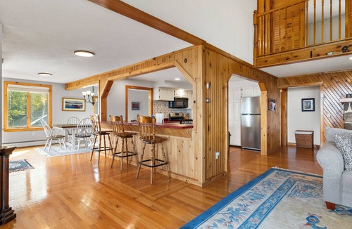 Standish House | Lakefront on Sebago Sleeps 10 & Beautiful Views