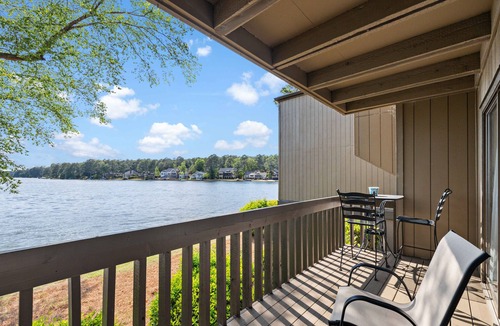 Pinehurst Condo | Lakefront Pinehurst Condo 2BD/2BA