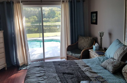 Eagle Pointe South House | Lakefront Pool Home - Minutes to Disney